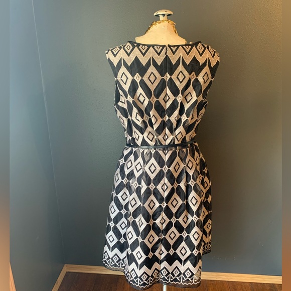 Adrianna Papell Dresses & Skirts - Adriana Papell Dress